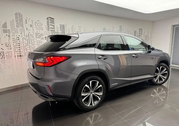 Lexus RX cena 169900 przebieg: 109691, rok produkcji 2018 z Tyczyn małe 562